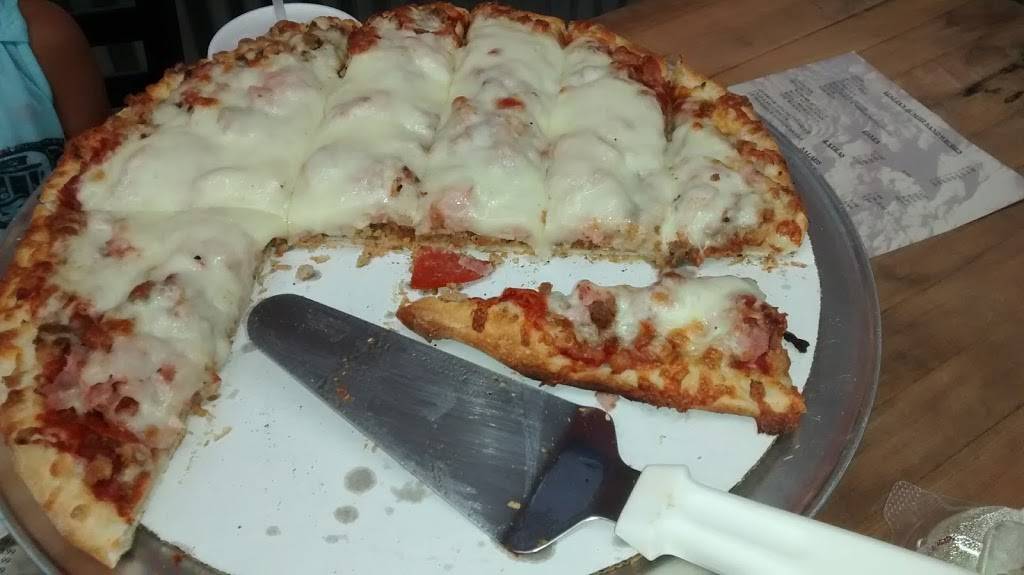 The Cave | restaurant | 2800 US-421, Bristol, TN 37620, USA | 4235732283 OR +1 423-573-2283