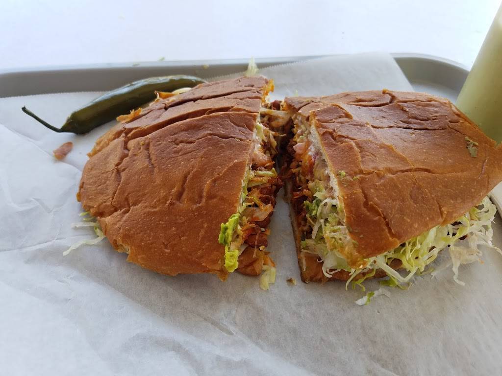 Tacos Gone Mobile | restaurant | 1309 E Fletcher Ave, Tampa, FL 33612, USA | 8134009439 OR +1 813-400-9439