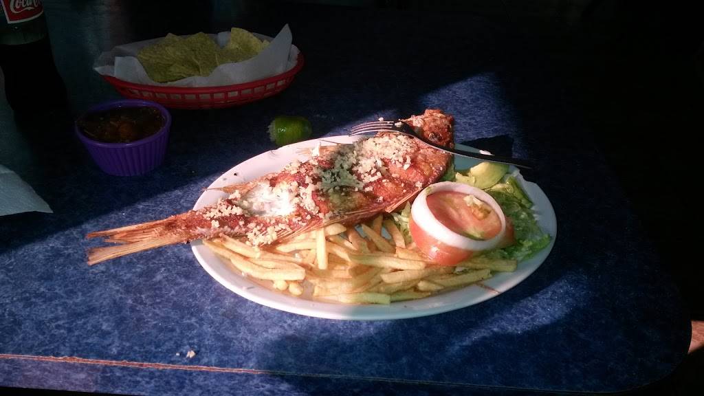 Churchs Chicken | restaurant | 3221 Mansfield Hwy, Fort Worth, TX 76119, USA | 8175312373 OR +1 817-531-2373