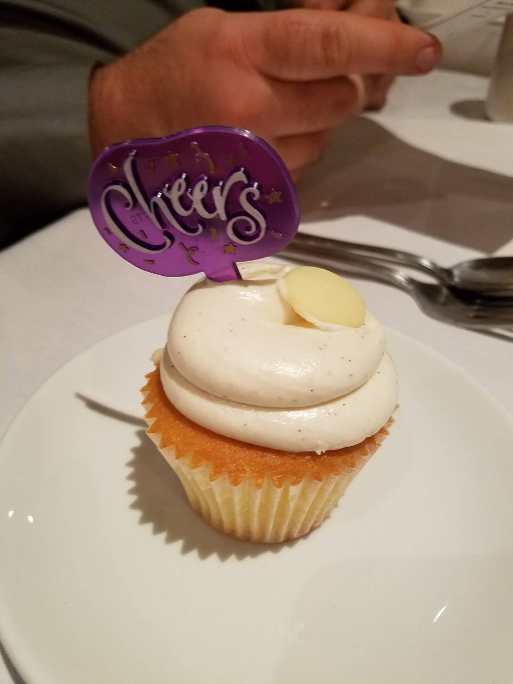 Revere Tavern | restaurant | 3063 Lincoln Hwy, Paradise, PA 17562, USA | 7176878601 OR +1 717-687-8601