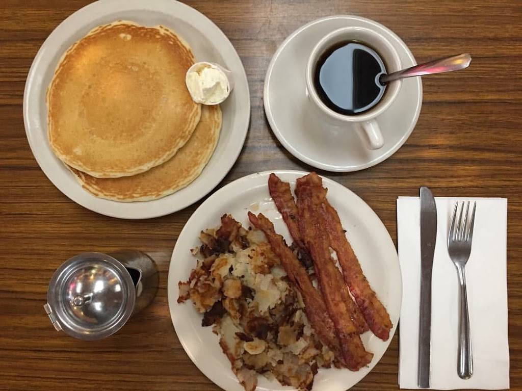 Jacks Downtown Diner | restaurant | 3551, 52 E Lynn St, Columbus, OH 43215, USA | 6142243655 OR +1 614-224-3655