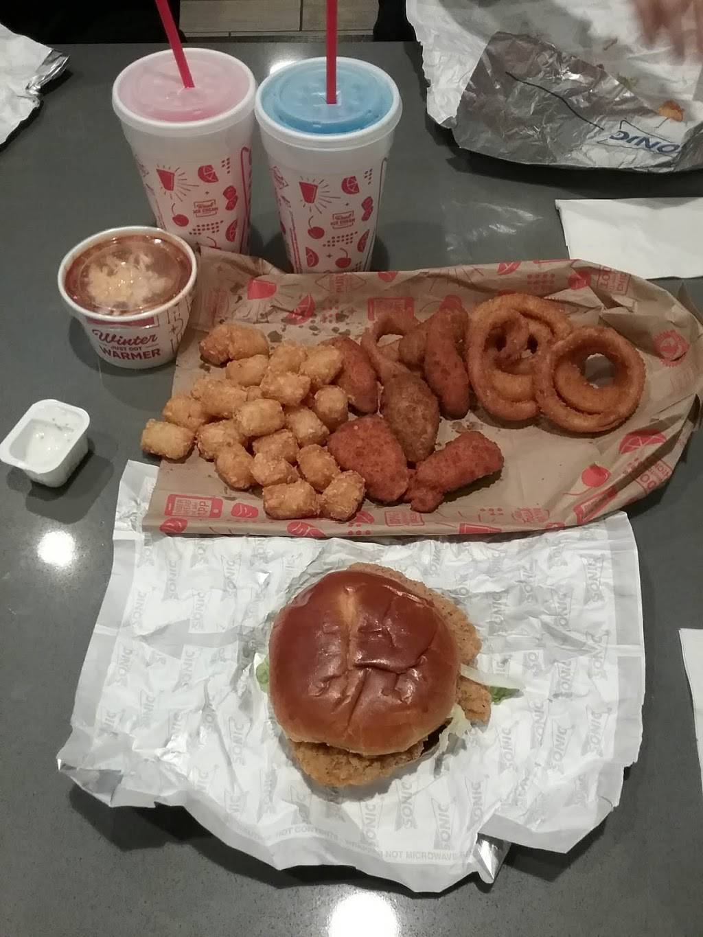 Sonic Drive-In | restaurant | 1610 East First Street, Beaumont, CA 92223, USA | 9518454435 OR +1 951-845-4435