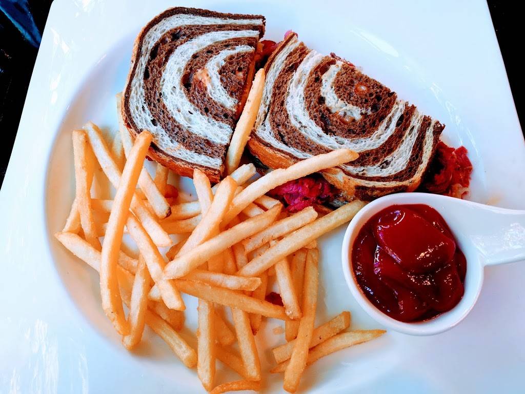 Bistro | restaurant | 1801 Barber Ln, Milpitas, CA 95035, USA | 4089431110 OR +1 408-943-1110