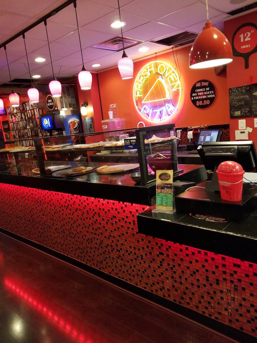 La Vita Pizzeria | restaurant | 12 High St, Mt Holly, NJ 08060, USA | 6092678957 OR +1 609-267-8957