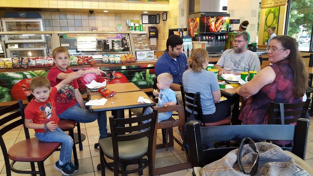 Subway | restaurant | 2057-B Tully Rd, Modesto, CA 95350, USA | 2095755207 OR +1 209-575-5207