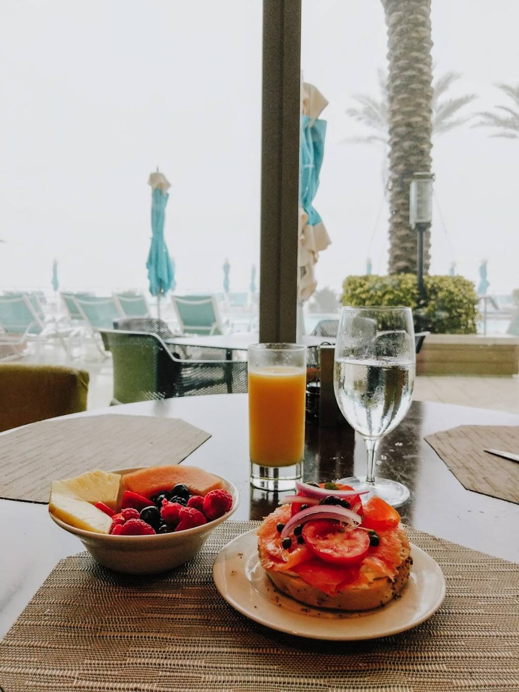 Sea-Guini | restaurant | 430 S Gulfview Blvd #100, Clearwater Beach, FL 33767, USA | 7274506236 OR +1 727-450-6236