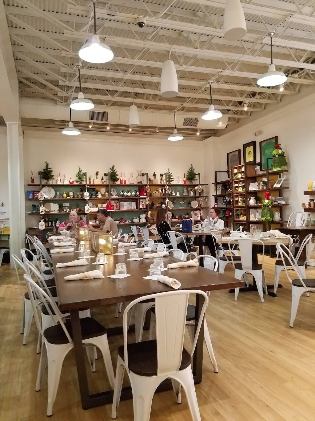 Millers All Day | restaurant | 120 King St, Charleston, SC 29401, USA | 8435017342 OR +1 843-501-7342