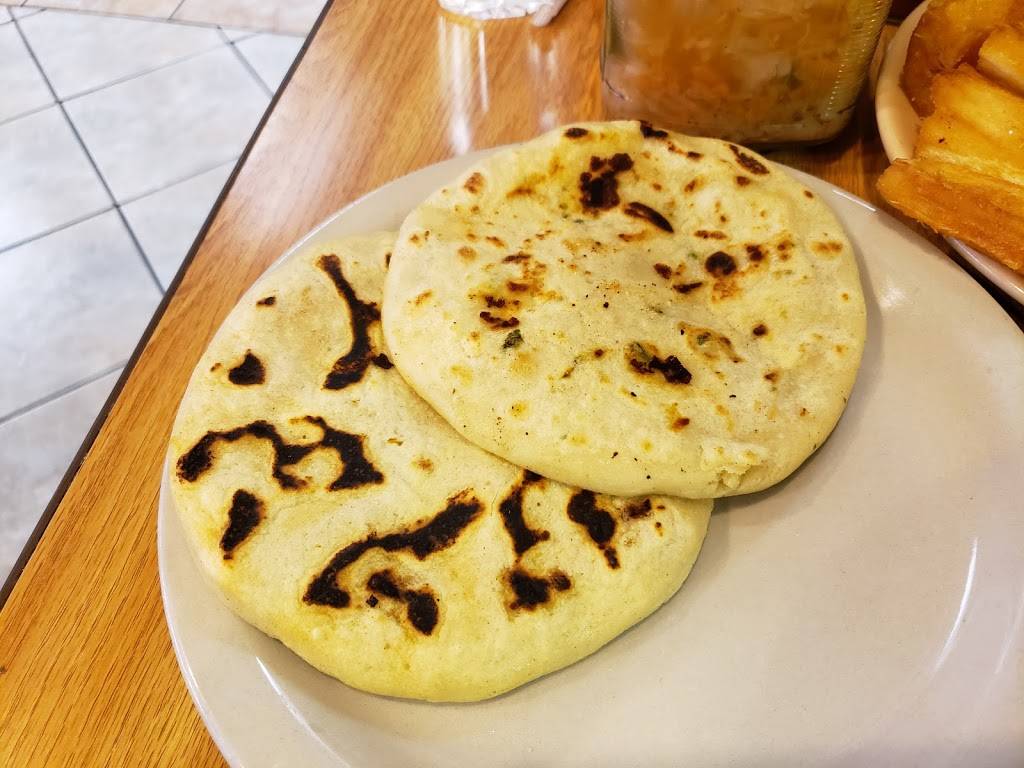 Antojitos El Catracho Restaurant | restaurant | 4627 W Vernor Hwy, Detroit, MI 48209, USA | 3137849361 OR +1 313-784-9361