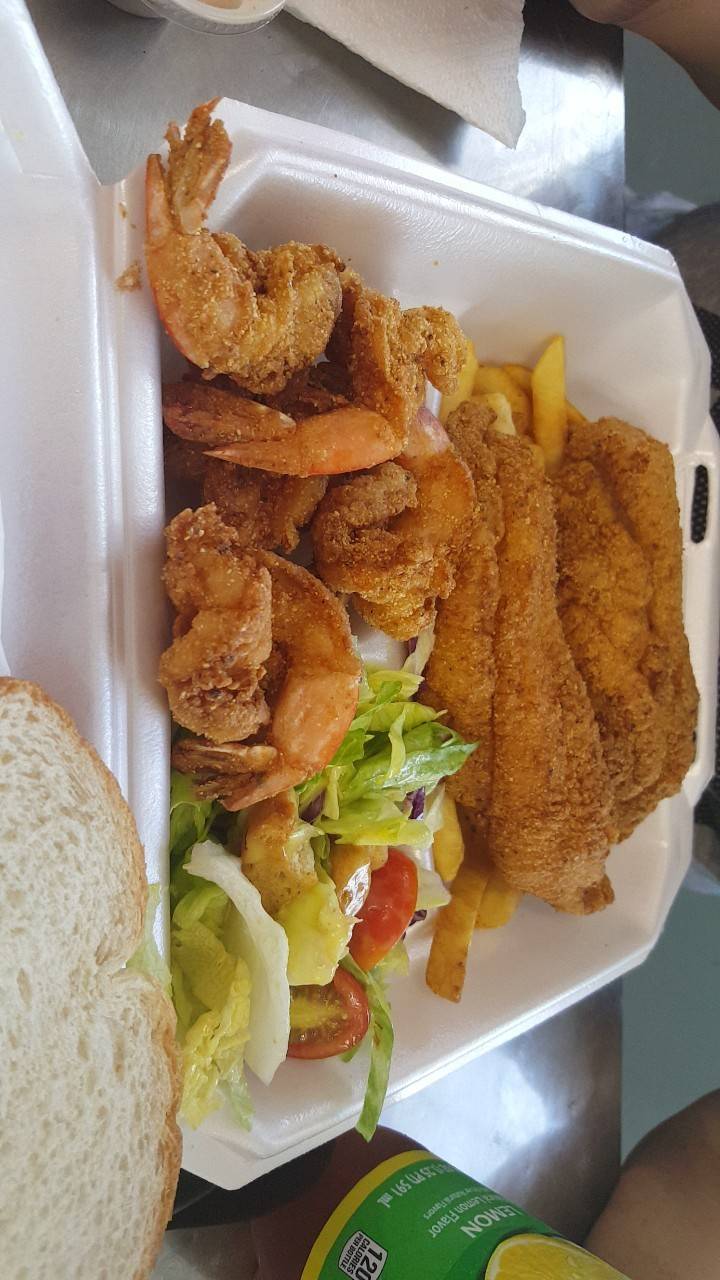 Fish Man Seafood | restaurant | 11035 Homestead Rd # B, Houston, TX 77016, USA | 2815907411 OR +1 281-590-7411