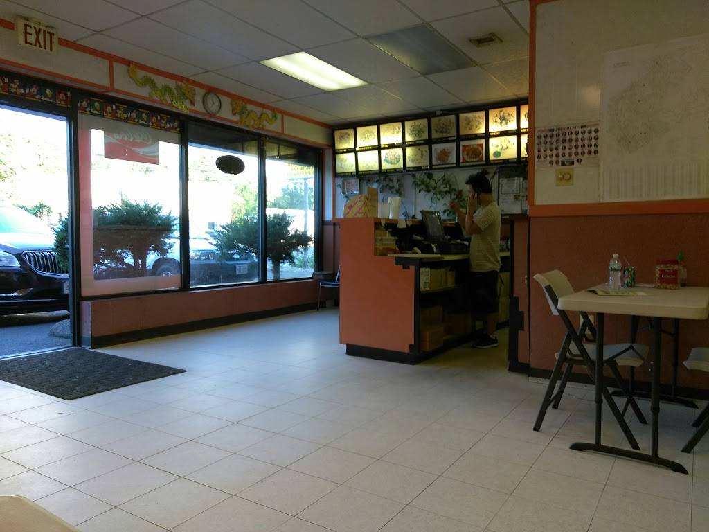 Lucky Cheng | restaurant | 920 Meadow St, Chicopee, MA 01013, USA | 4135925699 OR +1 413-592-5699