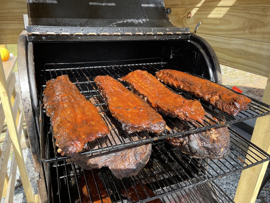 Base Camp Adventure Hub | restaurant | 2130 Brevard Rd, Hendersonville, NC 28791, USA | 8286926560 OR +1 828-692-6560