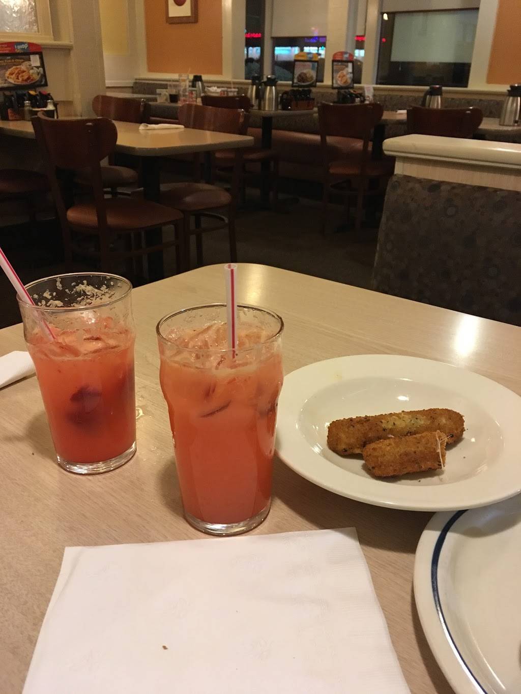 IHOP | restaurant | 4187 N Oracle Rd, Tucson, AZ 85705, USA | 5202933003 OR +1 520-293-3003