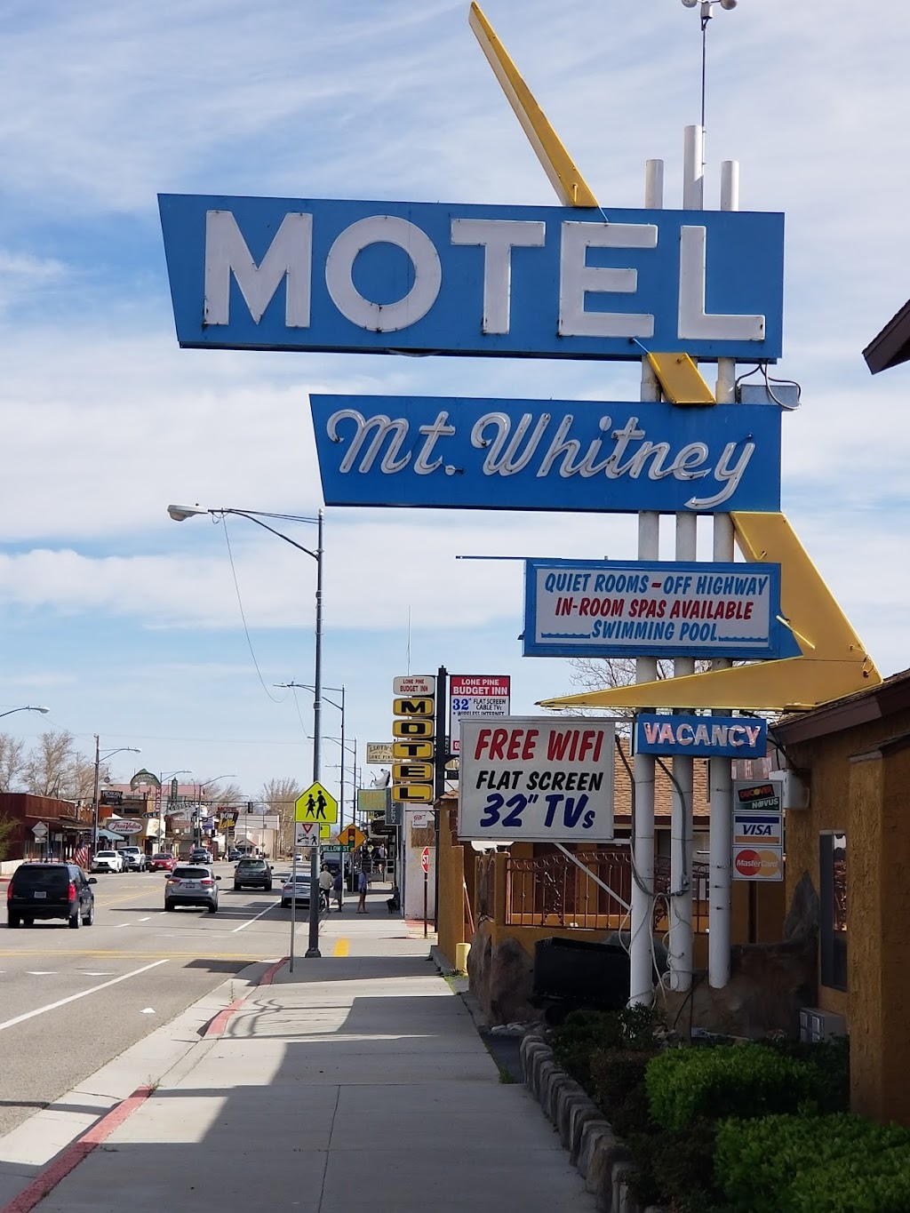 Shell | restaurant | 401 N Main St, Lone Pine, CA 93545, USA | 7608761035 OR +1 760-876-1035