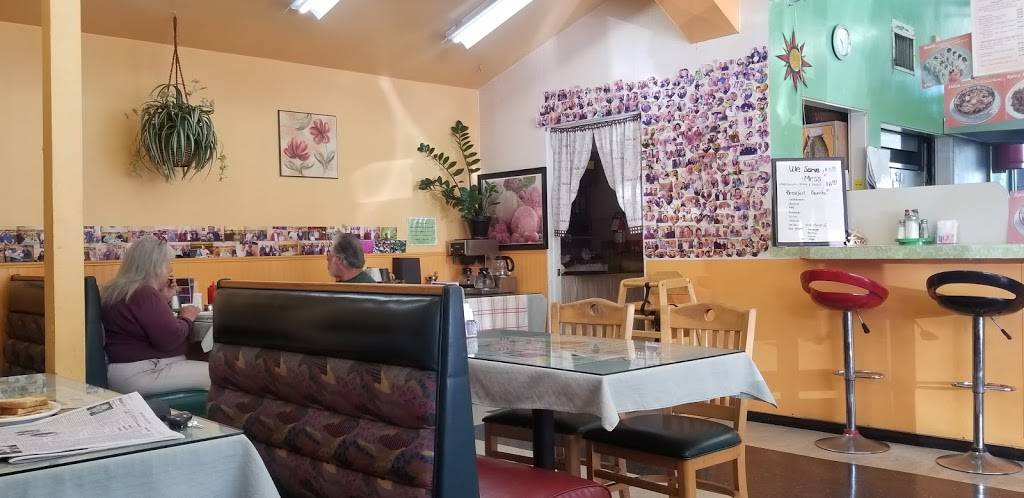 Suns Café | restaurant | 646 Gray Ave, Yuba City, CA 95991, USA | 5306731689 OR +1 530-673-1689