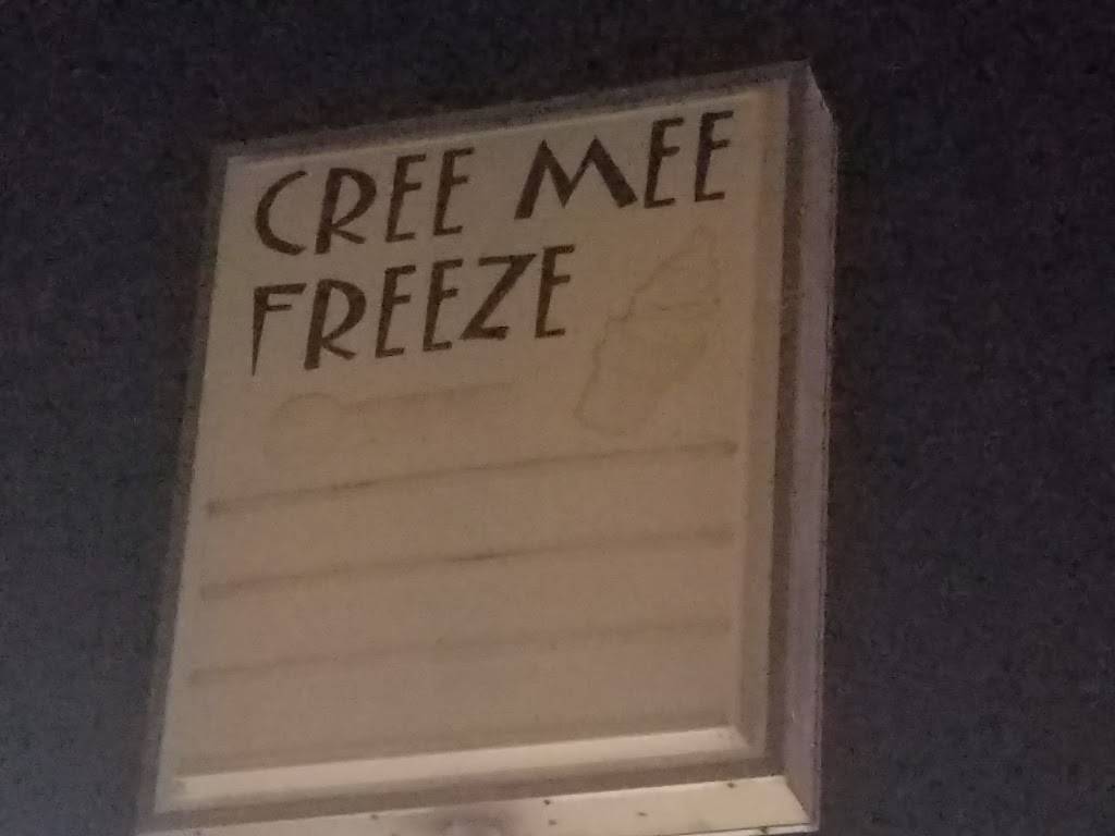 Cree-Mee Freeze | restaurant | 100 S Main St, Concordia, MO 64020, USA | 6604632272 OR +1 660-463-2272