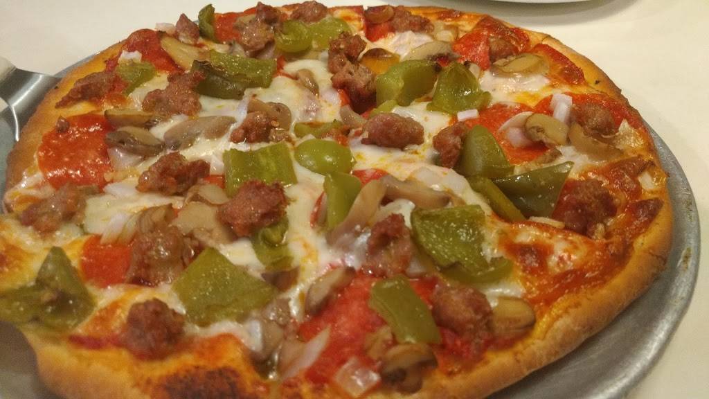 Romanos Pizzeria | restaurant | 5666 S Windermere St, Littleton, CO 80120, USA | 3037984944 OR +1 303-798-4944