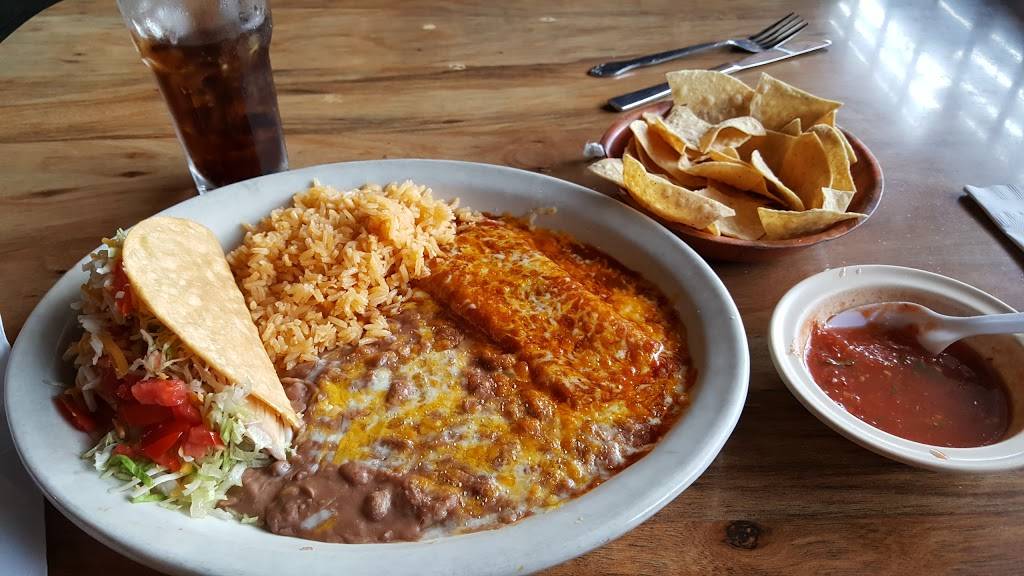 El Chino Mexican Restaurant | restaurant | 2525 Soquel Dr # A, Santa Cruz, CA 95065, USA | 8314767175 OR +1 831-476-7175