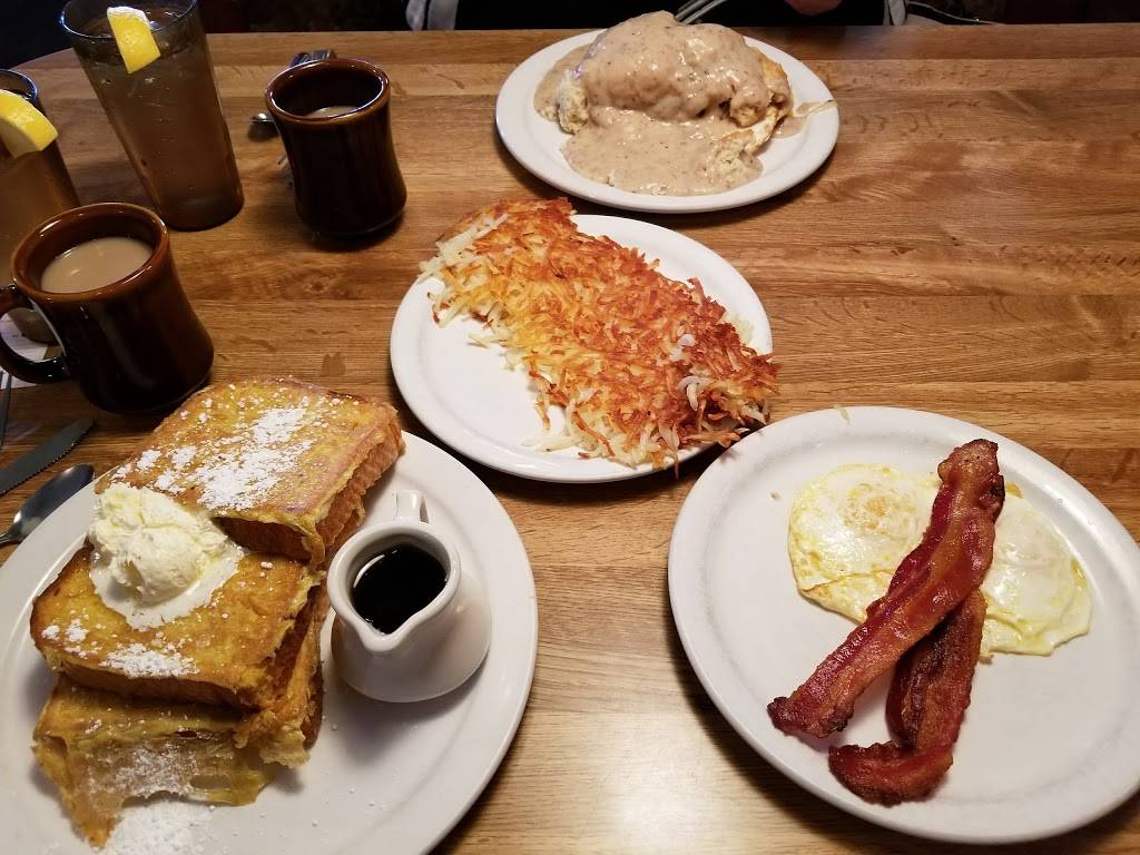 BJs Kountry Kitchen | restaurant | 6700 N Cedar Ave, Fresno, CA 93710, USA | 5592985456 OR +1 559-298-5456