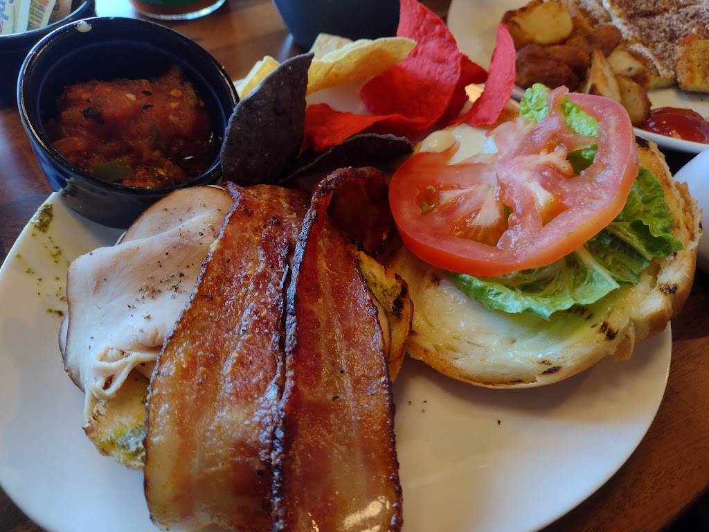 Out of the Blue | restaurant | 4111 Centerplace Dr suite D, Greeley, CO 80634, USA | 9705155773 OR +1 970-515-5773