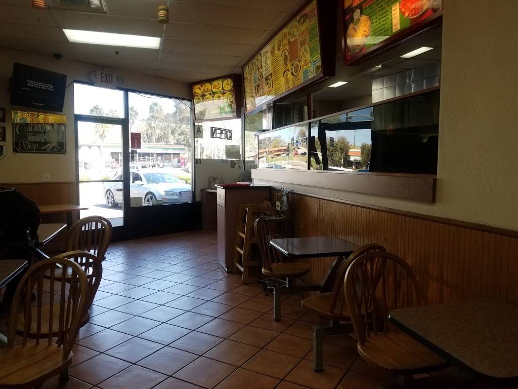 Estradas Mexican Food | restaurant | 9292 Carlton Hills Blvd, Santee, CA 92071, USA | 6194481676 OR +1 619-448-1676