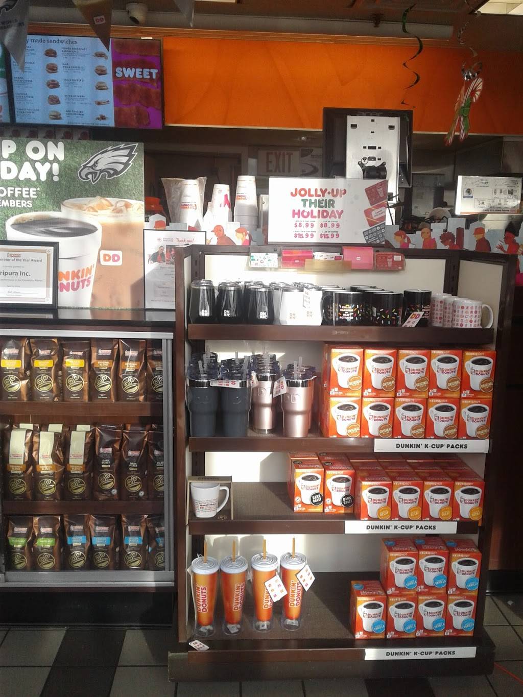 Dunkin | cafe | 100 Baltimore Pike, Springfield, PA 19064, USA | 6105441581 OR +1 610-544-1581