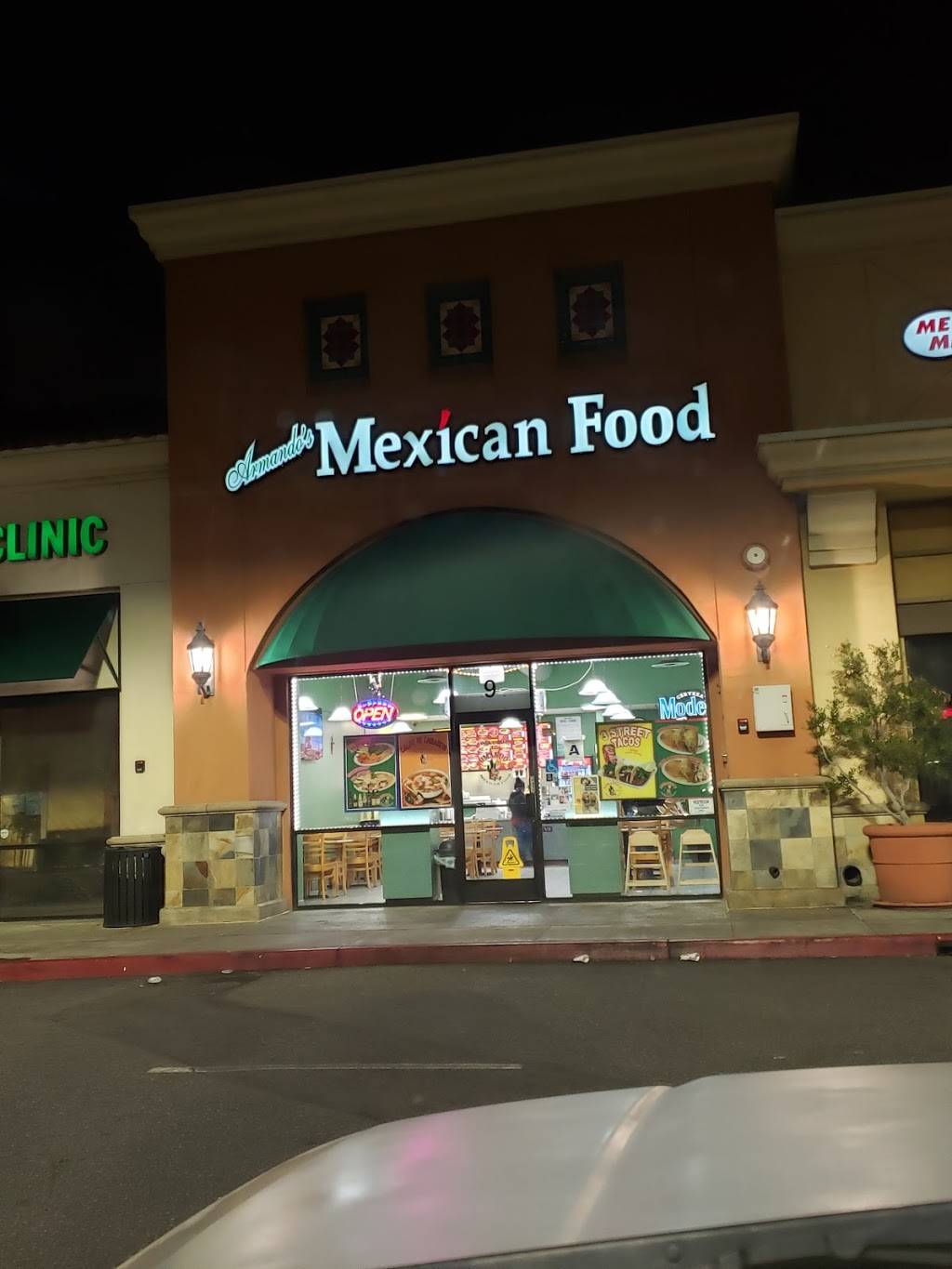 Armandos Mexican Food | restaurant | 26150 Iris Ave #9, Moreno Valley, CA 92555, USA | 9512420577 OR +1 951-242-0577