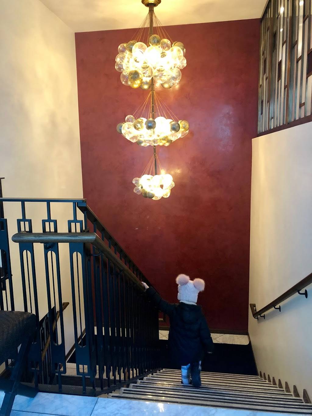 Walton Street Kitchen + Bar | restaurant | 912 N State St, Chicago, IL 60610, USA | 7735703525 OR +1 773-570-3525