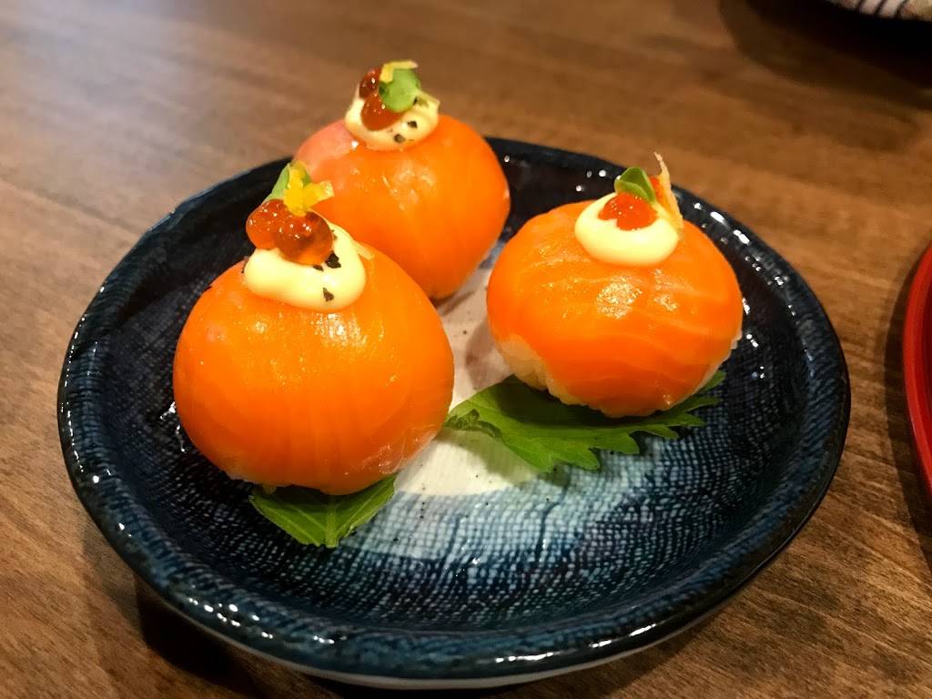 Hokkaido Ramen Santouka | restaurant | 2057 Yonge St, Toronto, ON M4S 2A2, Canada | 6473511163 OR +1 647-351-1163