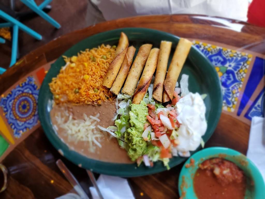 La Bamba | restaurant | 1101 Lucas Ave # 200, St. Louis, MO 63101, USA | 3148333211 OR +1 314-833-3211