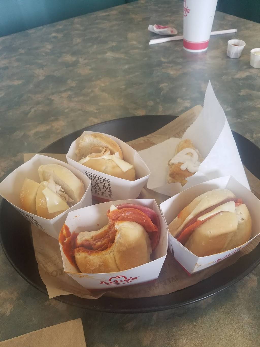 Arbys | restaurant | 2417 Taylor Rd, Chesapeake, VA 23321, USA | 7574654617 OR +1 757-465-4617