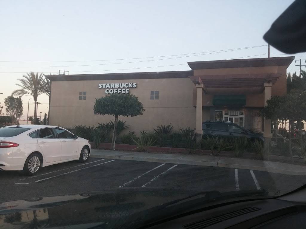 Starbucks | cafe | 10001 Adams Ave, Huntington Beach, CA 92646, USA | 7149623478 OR +1 714-962-3478