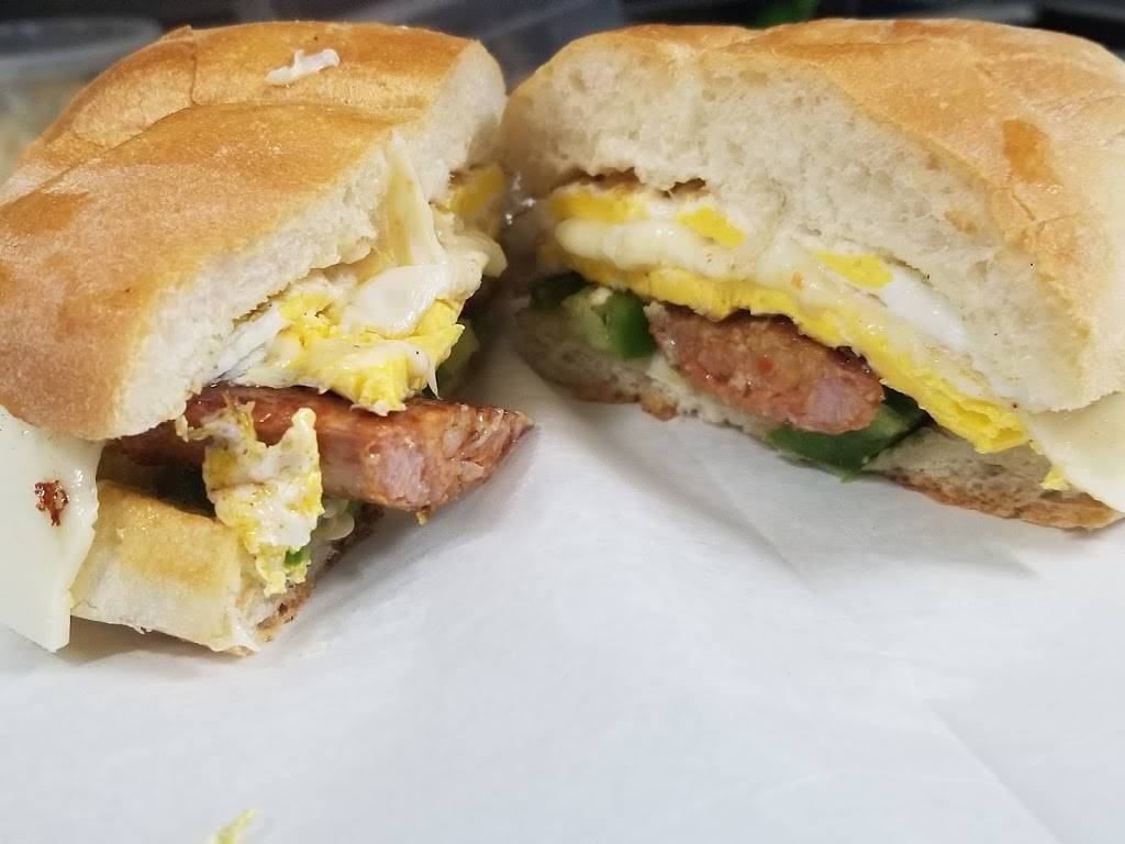 Uncle Gs Comfort Food | restaurant | 114 Federal Rd suite b, Danbury, CT 06811, USA | 2032908857 OR +1 203-290-8857