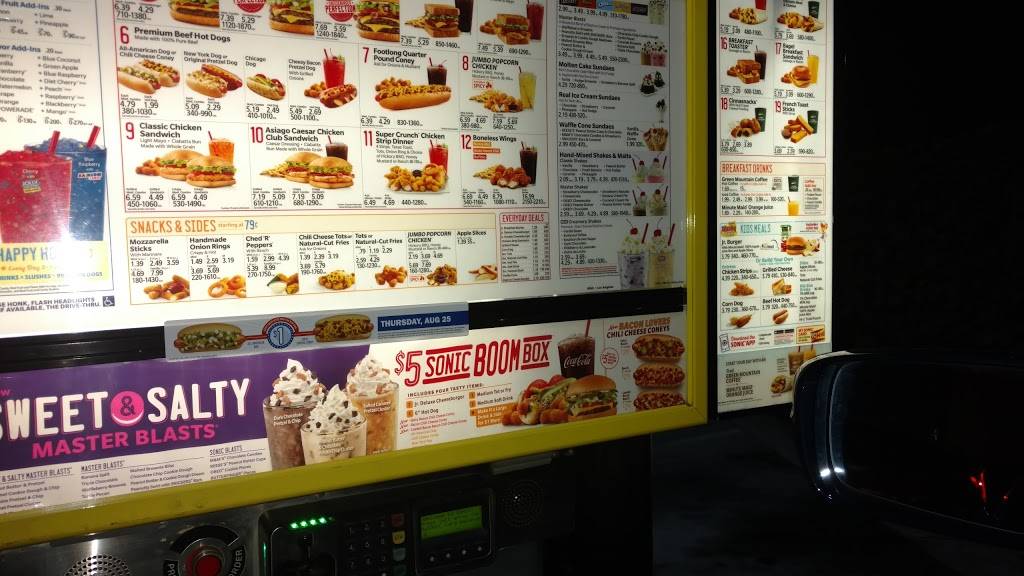 Sonic Drive-In | restaurant | 3531 S Fairview St, Santa Ana, CA 92704, USA | 7147544418 OR +1 714-754-4418