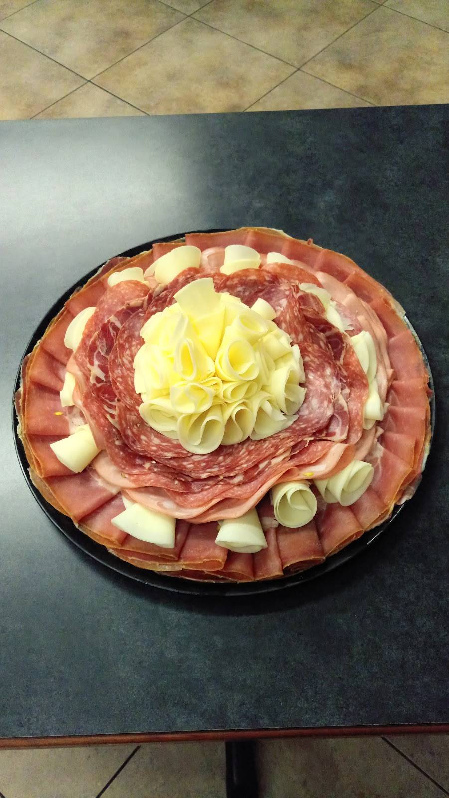 Vincenzos Italian Deli Inc | restaurant | 29 Bryant St, Dedham, MA 02026, USA | 7814936156 OR +1 781-493-6156