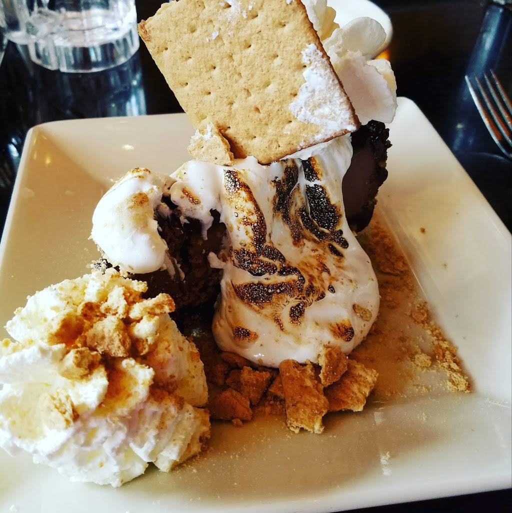 The Cheesecake Factory | restaurant | 24265 Cedar Rd, Lyndhurst, OH 44124, USA | 2166913387 OR +1 216-691-3387