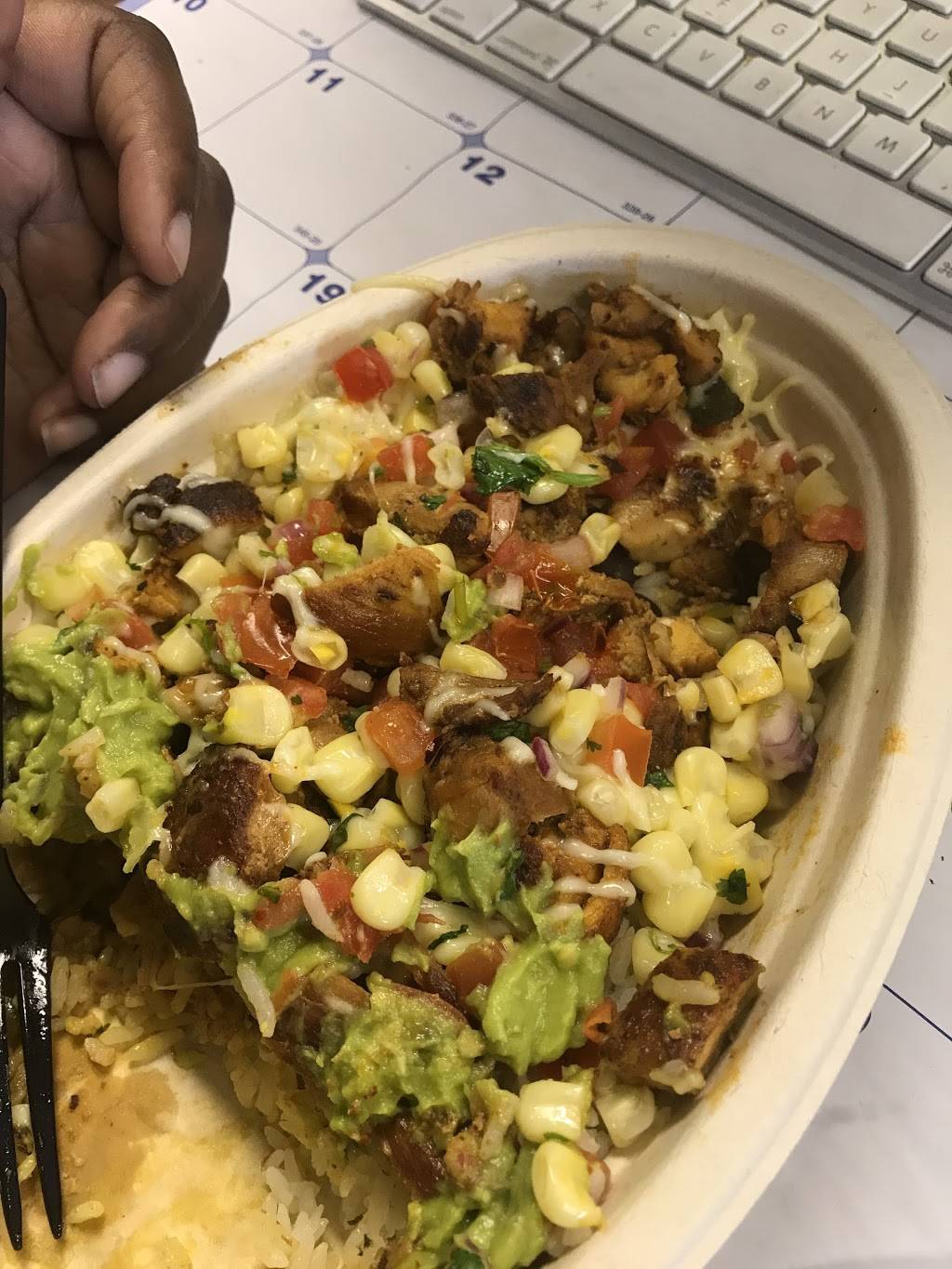 Chipotle Mexican Grill | restaurant | 2579 Wabash Ave, Springfield, IL 62704, USA | 2173210500 OR +1 217-321-0500