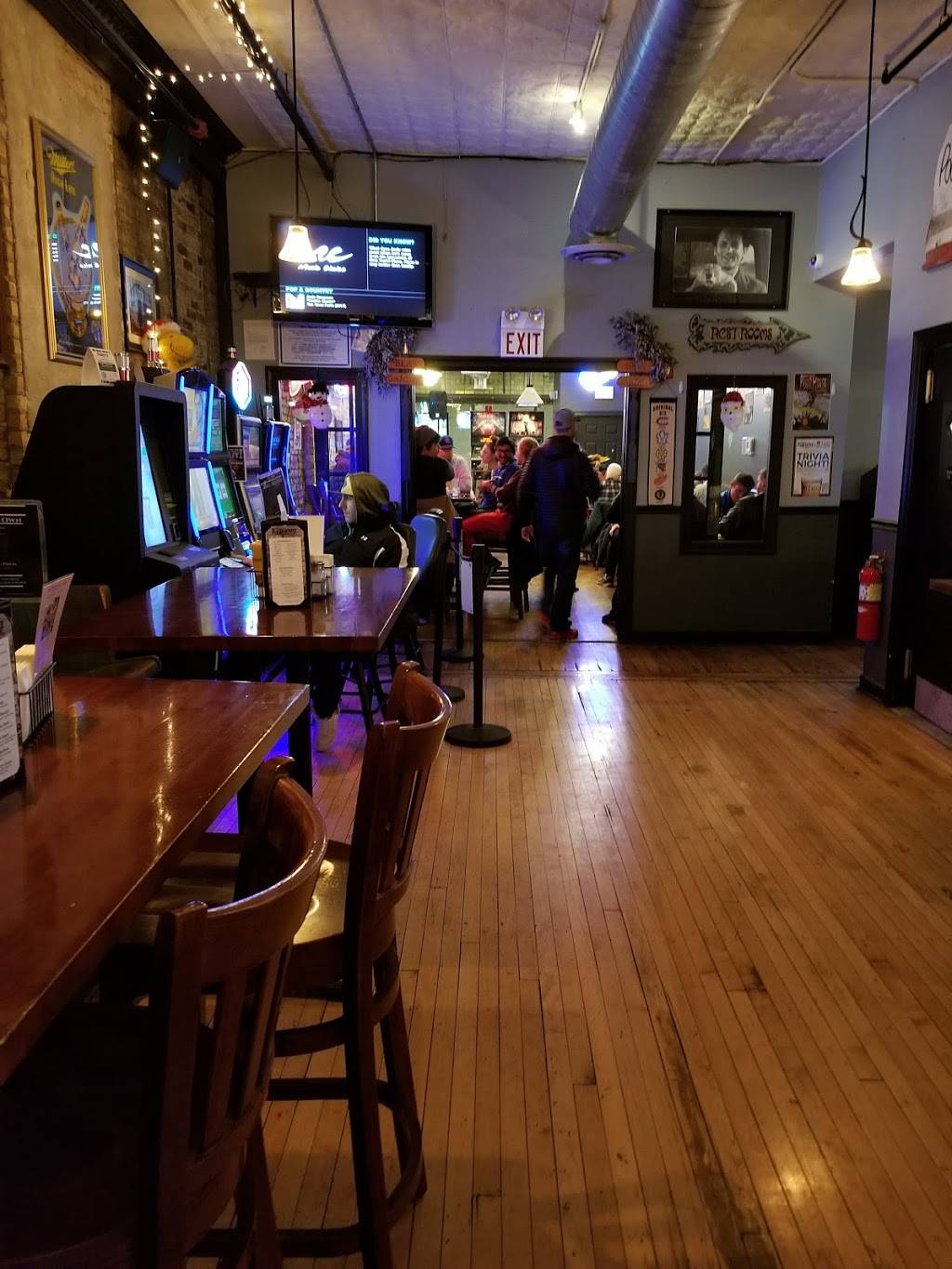 Main Street PourHouse | restaurant | 214 Main St, Woodstock, IL 60098, USA | 8155277210 OR +1 815-527-7210