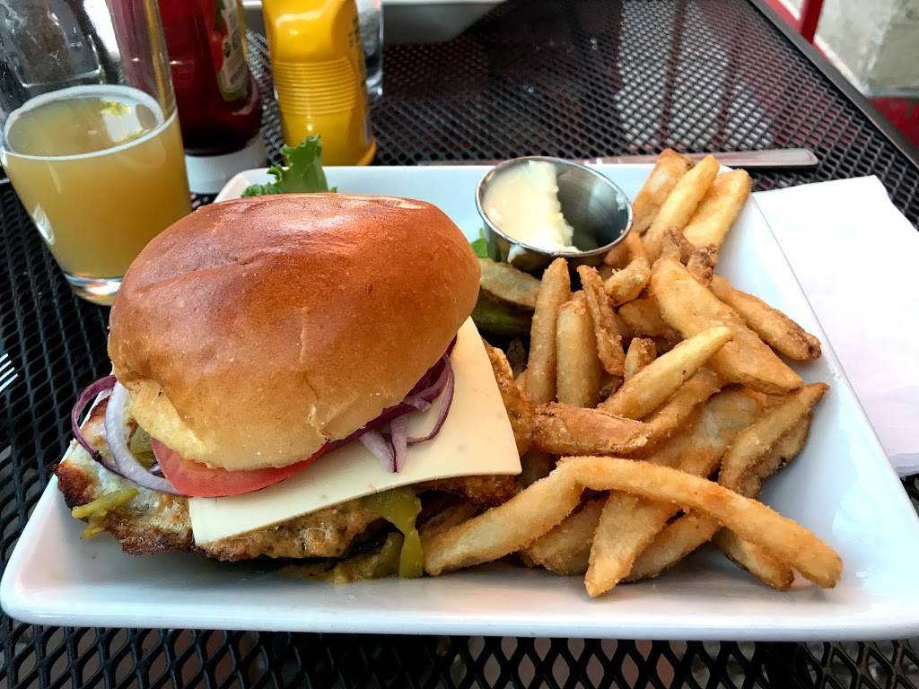 Roosters Brewing | restaurant | 253 25th St, Ogden, UT 84401, USA | 8016276171 OR +1 801-627-6171