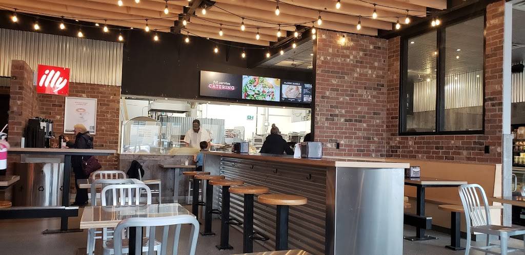 Kettlemans Bagel Co. | restaurant | 6-197 Trainyards Dr, Ottawa, ON K1G 0Z1, Canada | 6132418848 OR +1 613-241-8848