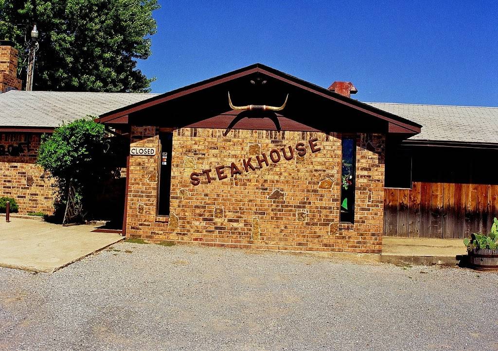 Deckboat Steakhouse&Motel | restaurant | Fort Cobb, OK 73038, USA | 4056432531 OR +1 405-643-2531