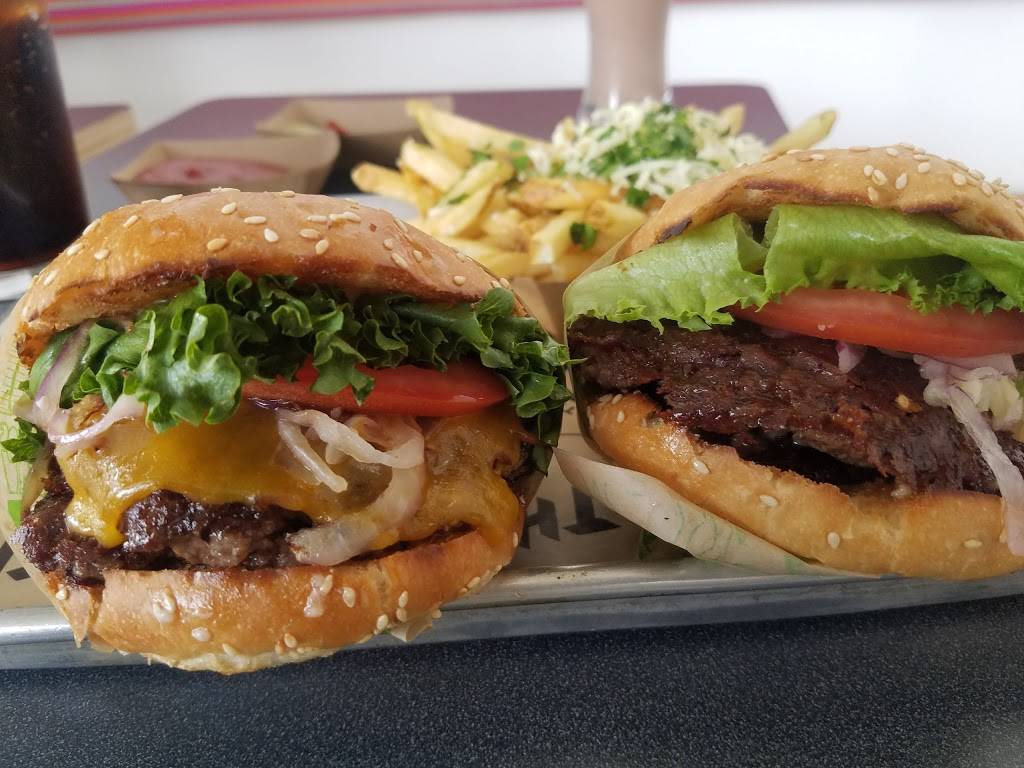 Super Duper Burgers | restaurant | 2304 Market St, San Francisco, CA 94114, USA | 4155588123 OR +1 415-558-8123