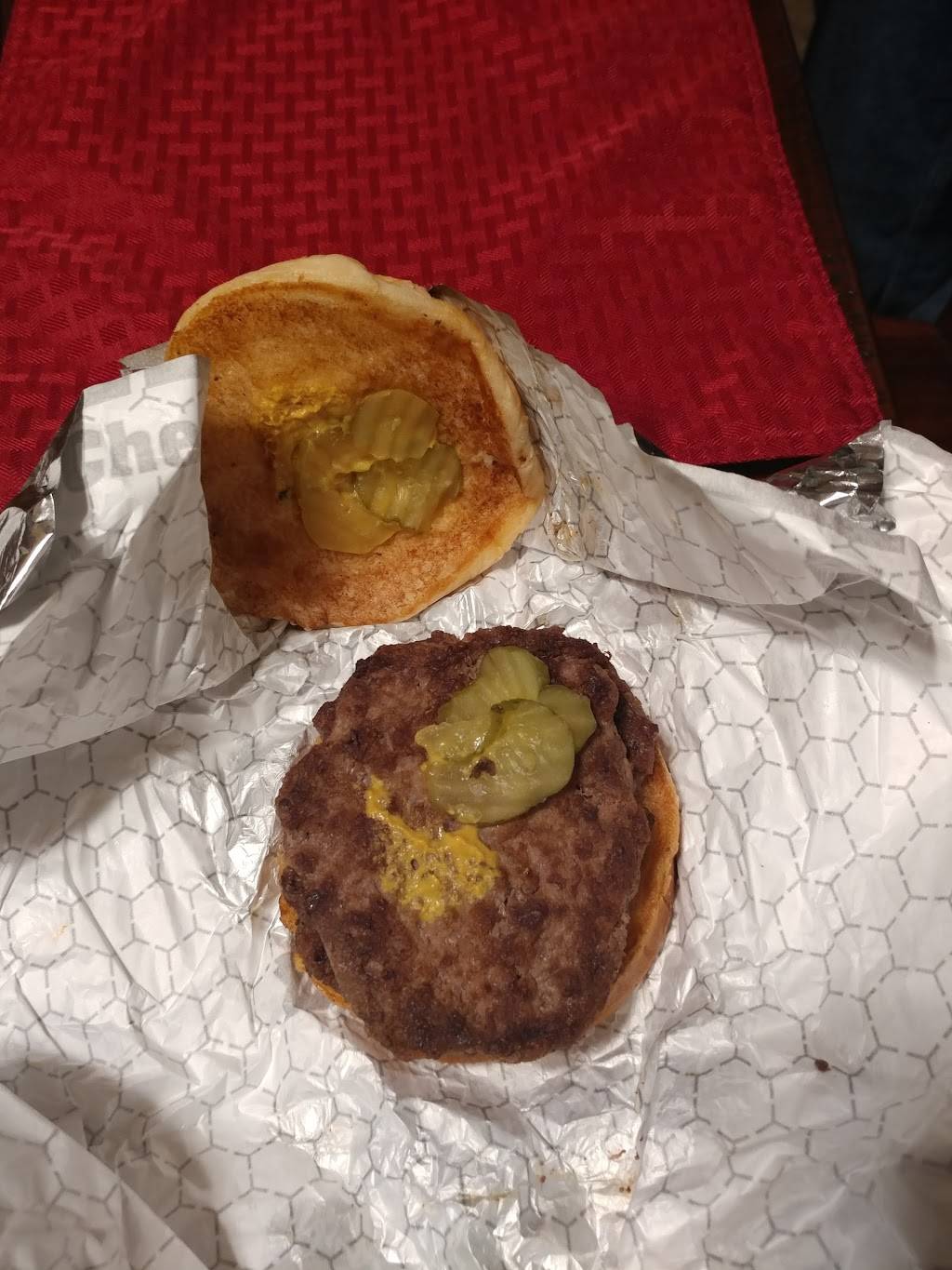 Braums Ice Cream & Burger Restaurant | restaurant | 701 S Washburn St, Decatur, TX 76234, USA | 9406273696 OR +1 940-627-3696