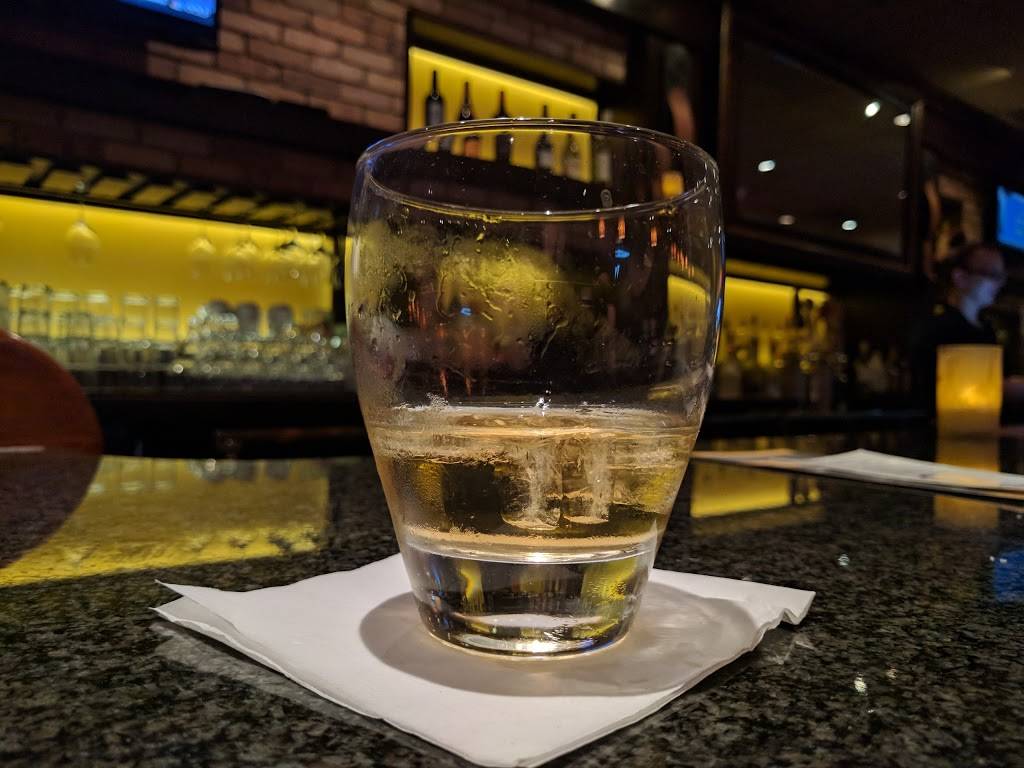 Carrabbas Italian Grill | restaurant | 510 S Cedar Crest Blvd, Allentown, PA 18103, USA | 6104396100 OR +1 610-439-6100