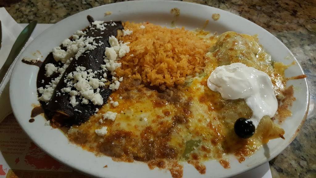 Casa Gamino | restaurant | 8330 Alondra Blvd, Paramount, CA 90723, USA | 5626346225 OR +1 562-634-6225