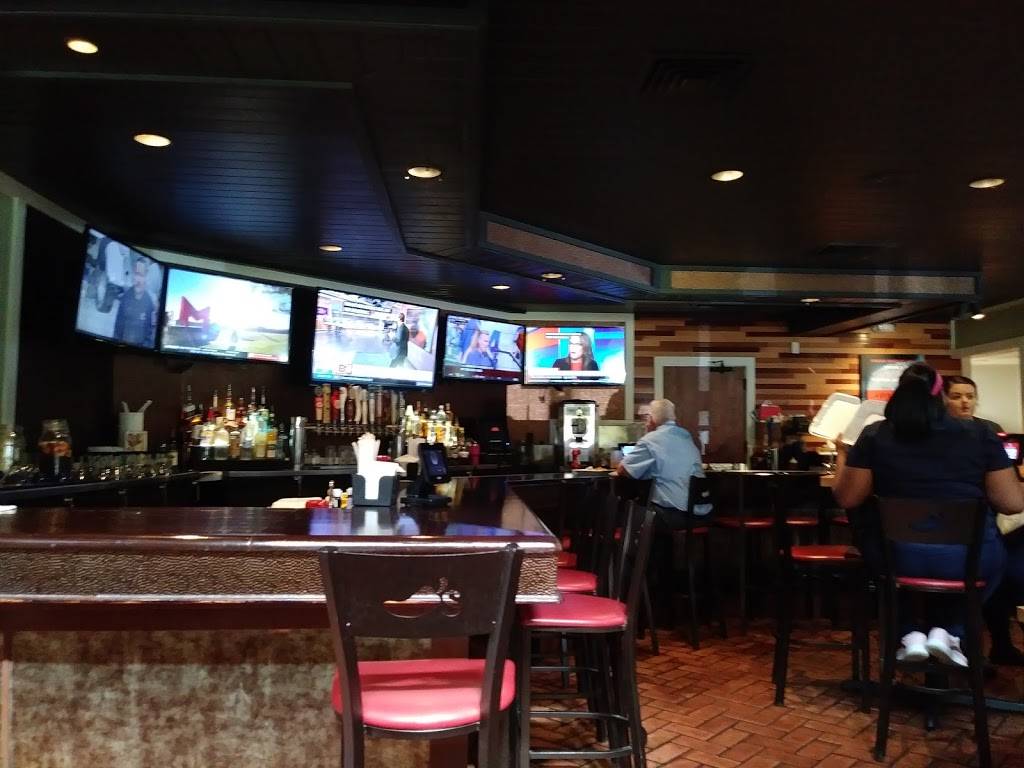 Chilis Grill & Bar | meal takeaway | 939 Saxon Blvd, Orange City, FL 32763, USA | 3867740708 OR +1 386-774-0708