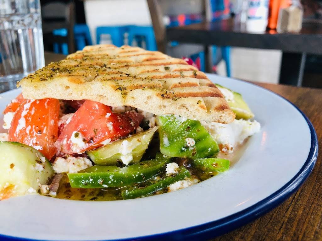 La Cuisine Meraki | restaurant | 275 Rue Paradis, Repentigny, QC J6A 8H2, Canada | 5796351235 OR +1 579-635-1235