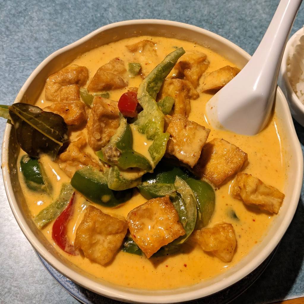 Thai Green Leaf | restaurant | 1969 E Jericho Turnpike, East Northport, NY 11731, USA | 6314628666 OR +1 631-462-8666