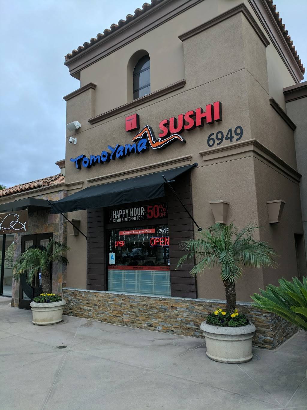 Tomoyama sushi | restaurant | 6949 El Camino Real #201, Carlsbad, CA 92009, USA | 7609300215 OR +1 760-930-0215