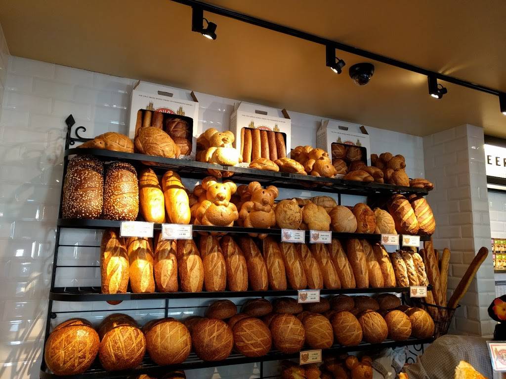 Boudin Bakery & Cafe | bakery | Pier 39, Space 5-Q, Pier 39, San Francisco, CA 94133, USA | 4154210185 OR +1 415-421-0185