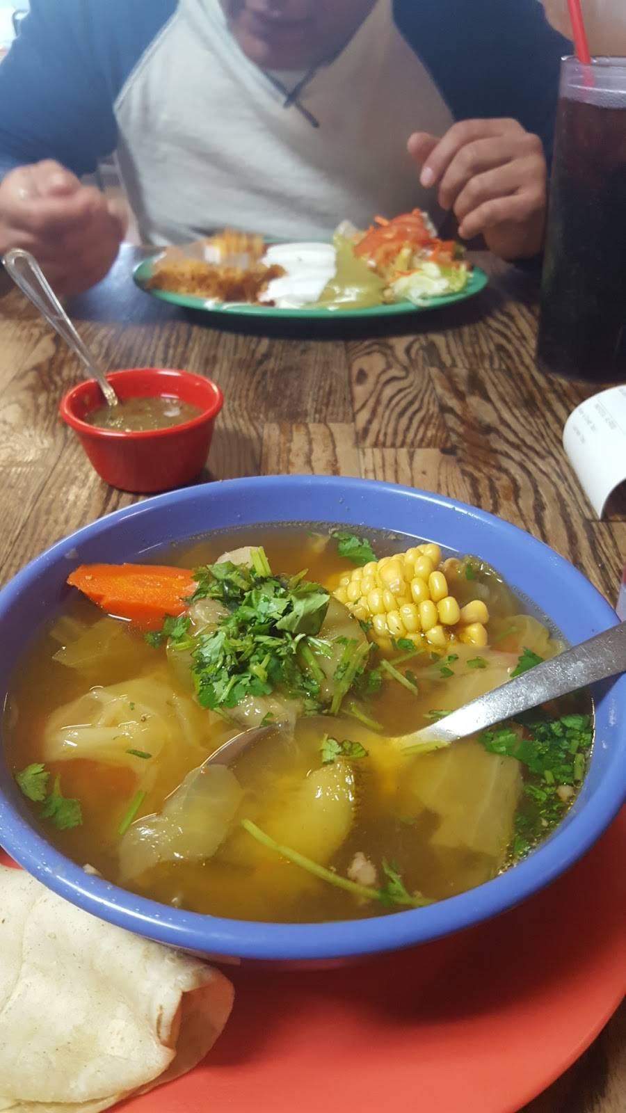 Taqueria La Pila | restaurant | 8714 Alameda Ave, El Paso, TX 79907, USA | 9158580922 OR +1 915-858-0922